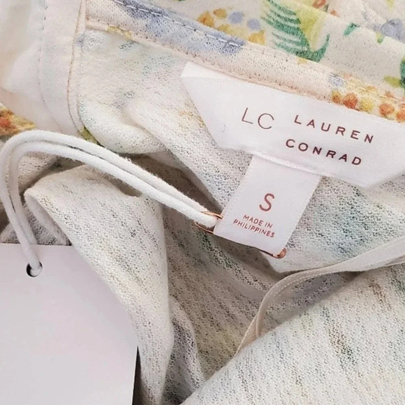 LC Lauren Conrad Women's Regular Pineapple Tie Back Tee Size Small Yellow New - Picture 9 of 9